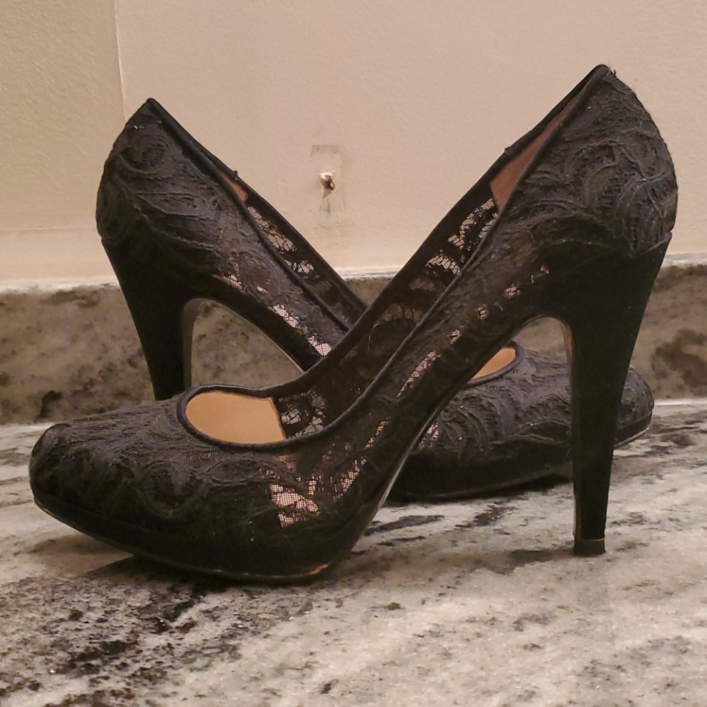 Nine West Black lace heels